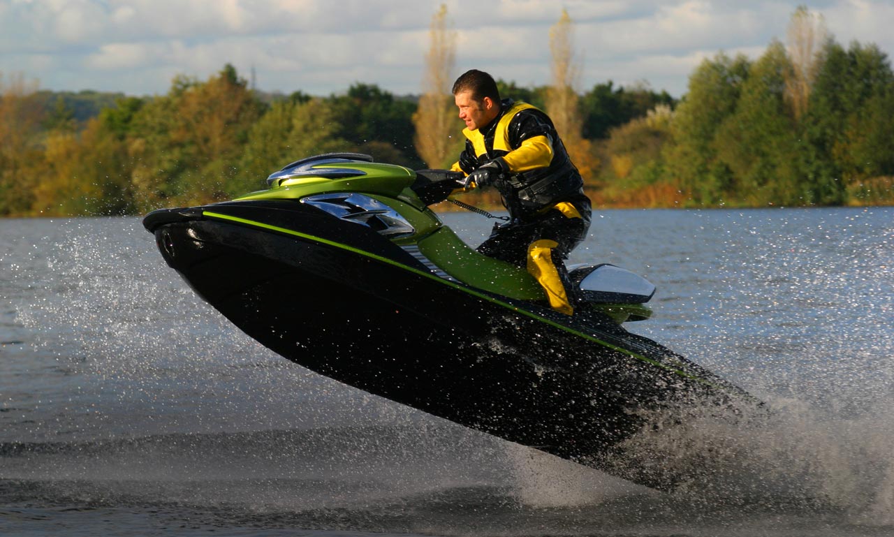 Jetski Führerschein erwerben & fahren in Deutschland