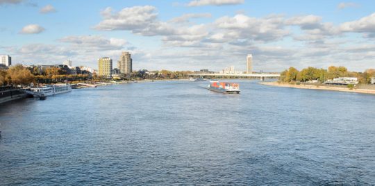 Fakten über den Rhein